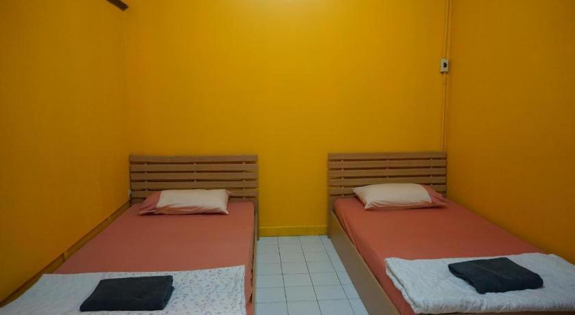 Oyo 730 Meedee Hostel Bangkok Dış mekan fotoğraf