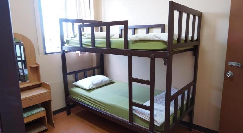 Oyo 730 Meedee Hostel Bangkok Dış mekan fotoğraf